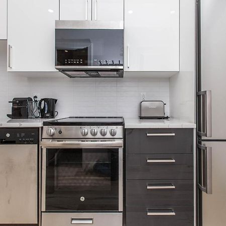 Lofts Du Parc Lahaie Монреаль Экстерьер фото