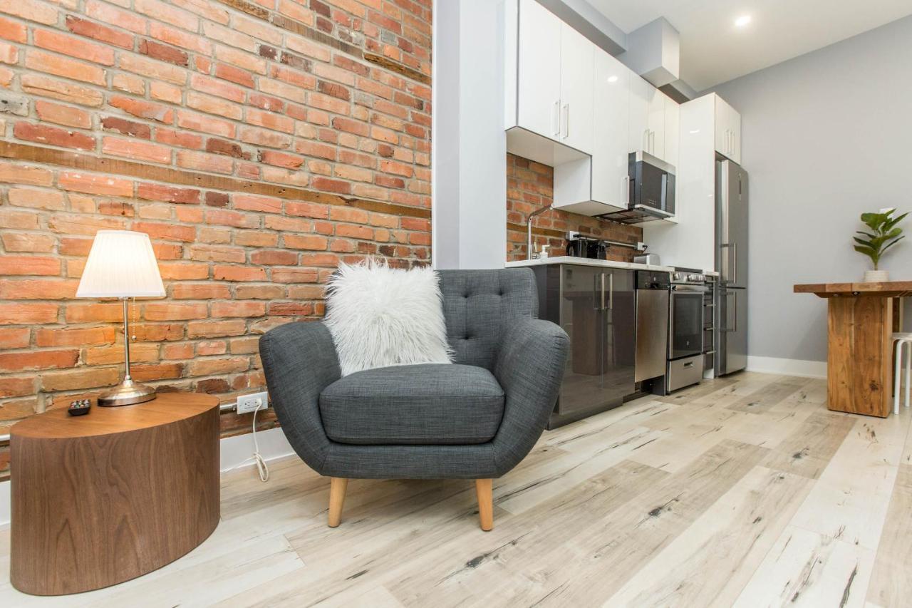 Lofts Du Parc Lahaie Монреаль Экстерьер фото