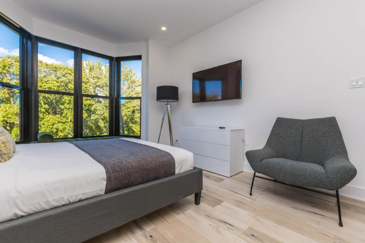Lofts Du Parc Lahaie Монреаль Экстерьер фото